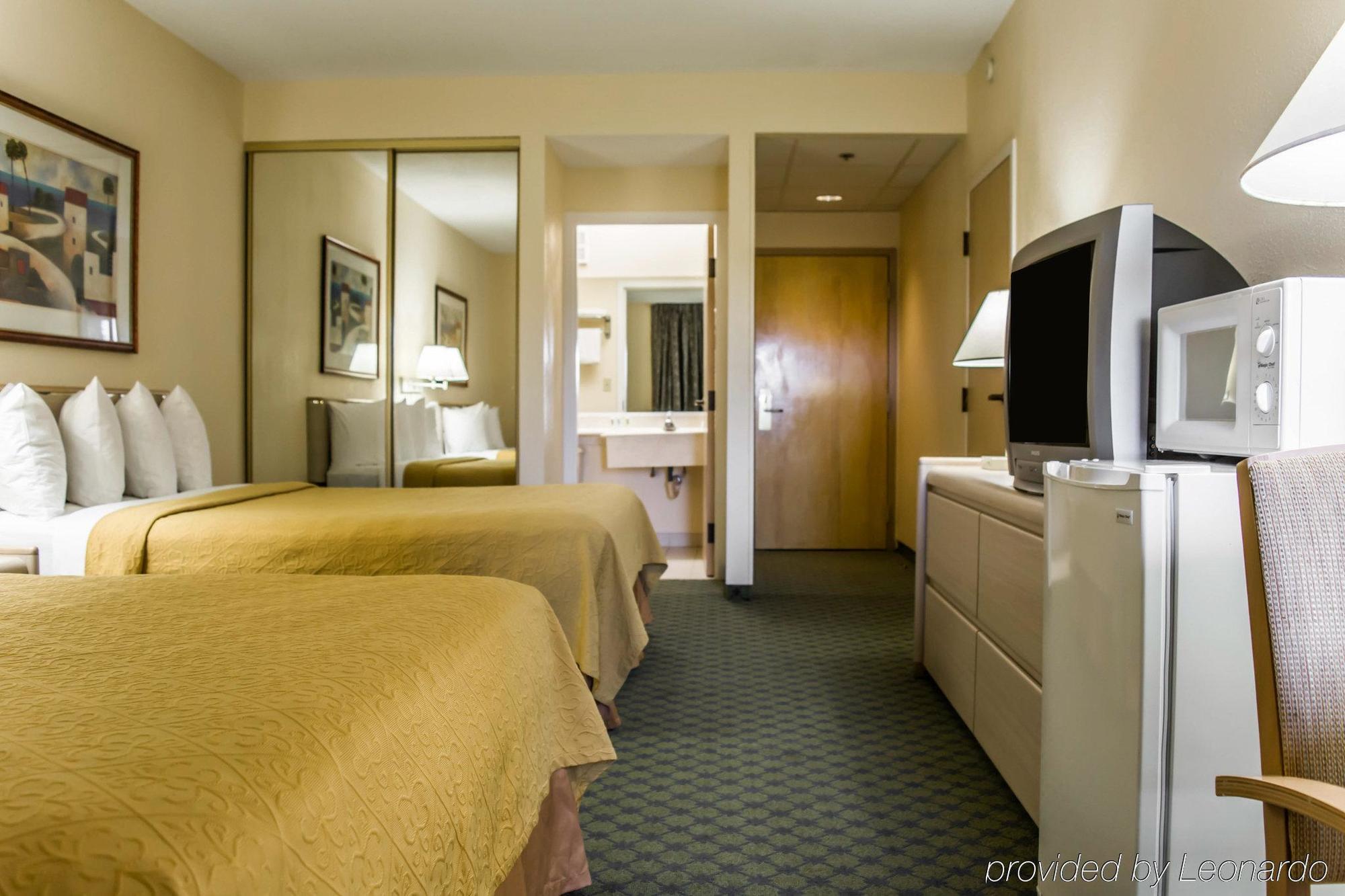Quality Inn And Suites Golf Resort Naples Luaran gambar