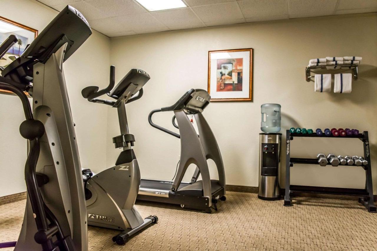 Quality Inn And Suites Golf Resort Naples Luaran gambar